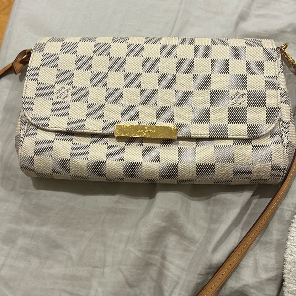 louis vuitton favorite MM bag